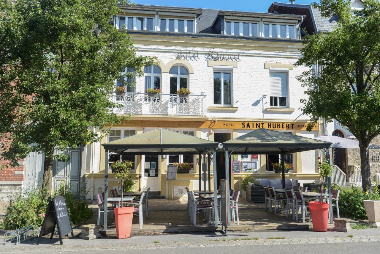 Отель Logis Le Saint Hubert Haybes Экстерьер фото