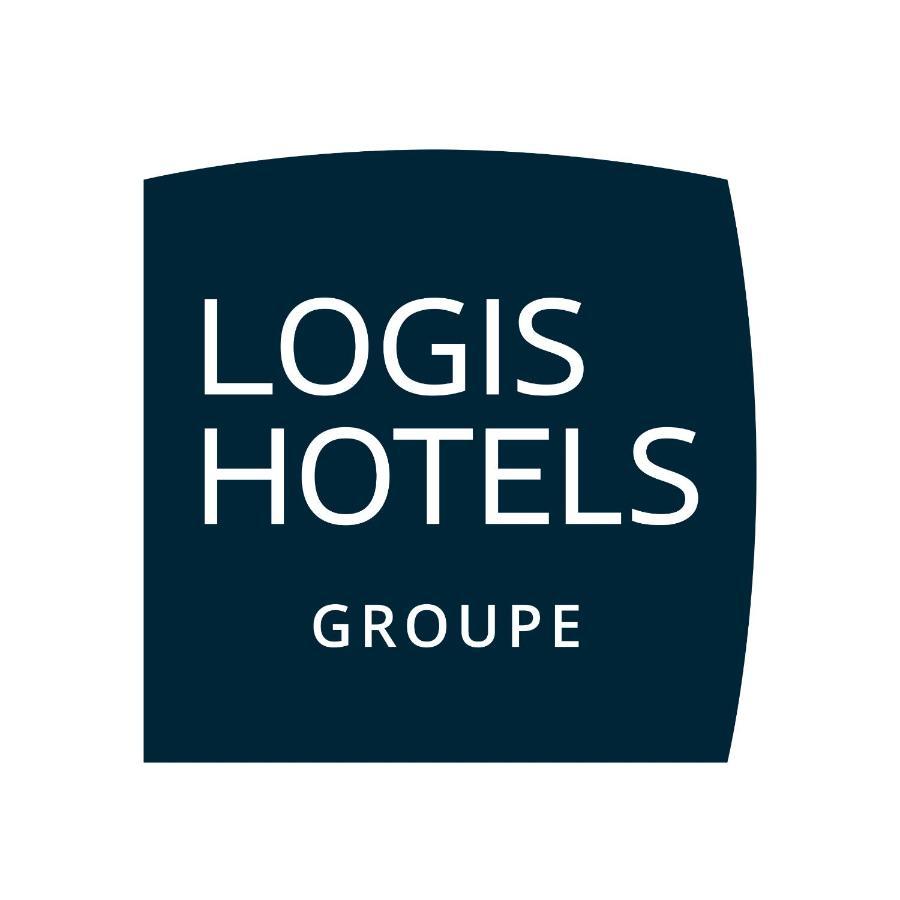 Отель Logis Le Saint Hubert Haybes Экстерьер фото